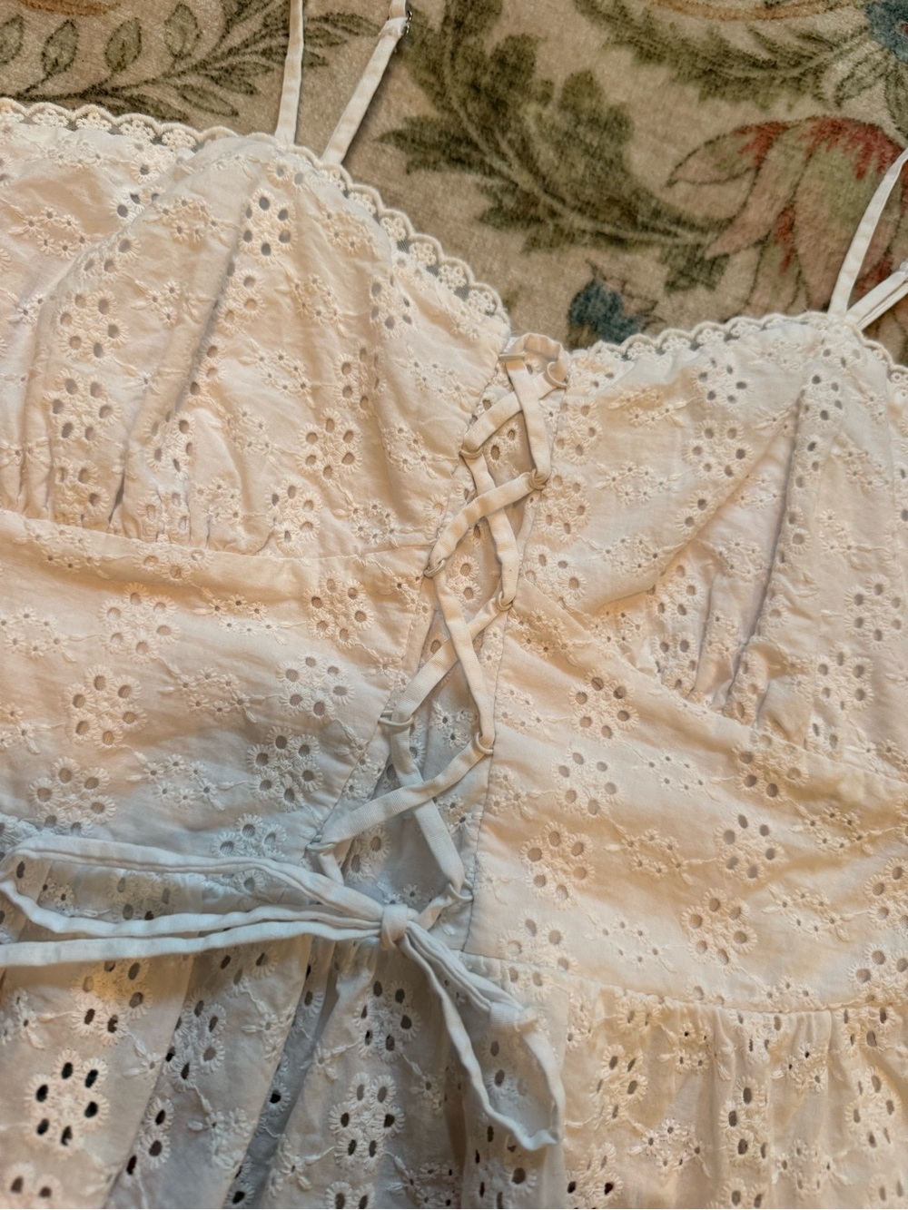 wild fable White Eyelet Lace-Up Peplum Cami - Picture 3 of 3